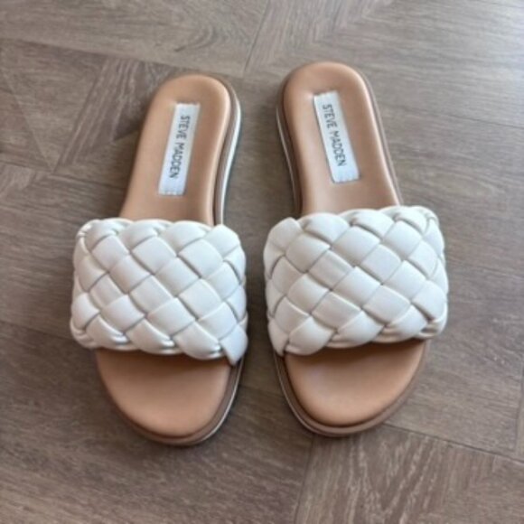 Steve Madden Shoes - Steve Madden Women's Paislee Flat Sandal